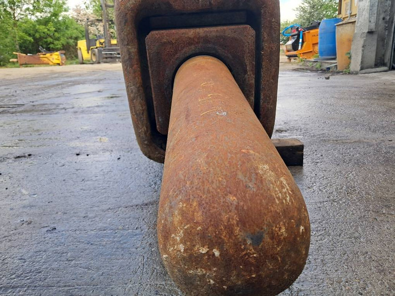 مطرقة هيدروليكية - آلات البناء MONTABERT BRV45: صور 6 مطرقة هيدروليكية - آلات البناء MONTABERT BRV45: صور 6