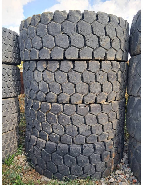 Michelin Xtra Load Grip 24.00R35 - الإطارات والجنوط - آلات البناء: صور 1 Michelin Xtra Load Grip 24.00R35 - الإطارات والجنوط - آلات البناء: صور 1