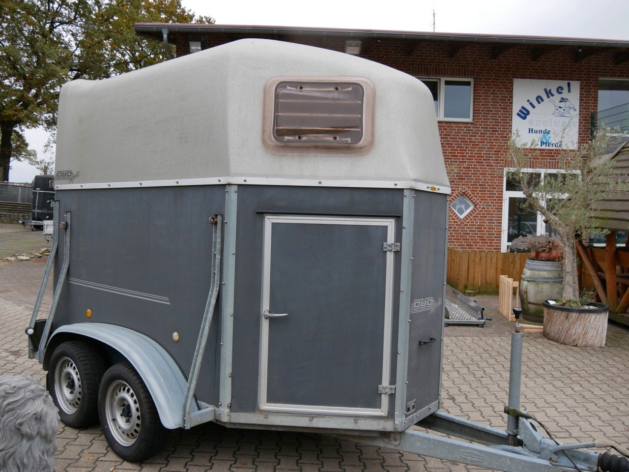 Böckmann Duo Esprit mit Sattelkammer - شاحنة نقل المواشي مقطورة: صور 2 Böckmann Duo Esprit mit Sattelkammer - شاحنة نقل المواشي مقطورة: صور 2