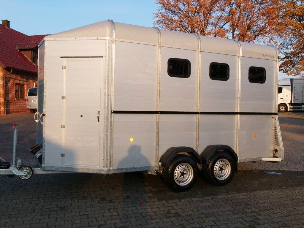 Böckmann Traveller G 3 Sofort Verfügbar - عربة نقل خيل: صور 3 Böckmann Traveller G 3 Sofort Verfügbar - عربة نقل خيل: صور 3