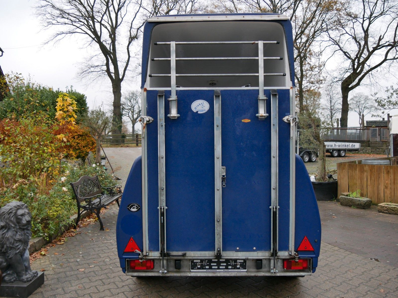 Böckmann Uno schwenkbare Klappe Fohlengitter - شاحنة نقل المواشي مقطورة: صور 2 Böckmann Uno schwenkbare Klappe Fohlengitter - شاحنة نقل المواشي مقطورة: صور 2