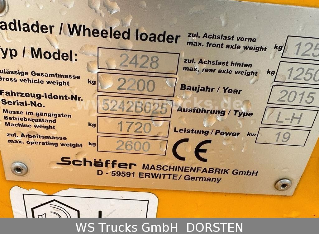 Schäffer 2428 SLT Fahrerschutzkabine , Gabel , Schaufel - اللودر بعجل: صور 4 Schäffer 2428 SLT Fahrerschutzkabine , Gabel , Schaufel - اللودر بعجل: صور 4