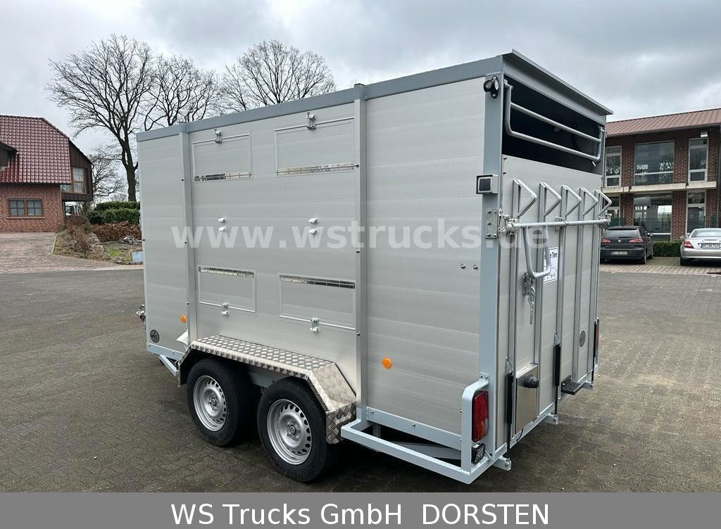 WST Edition B Plus 4018 Festes Dach Viehanhänger - شاحنة نقل المواشي مقطورة: صور 2 WST Edition B Plus 4018 Festes Dach Viehanhänger - شاحنة نقل المواشي مقطورة: صور 2