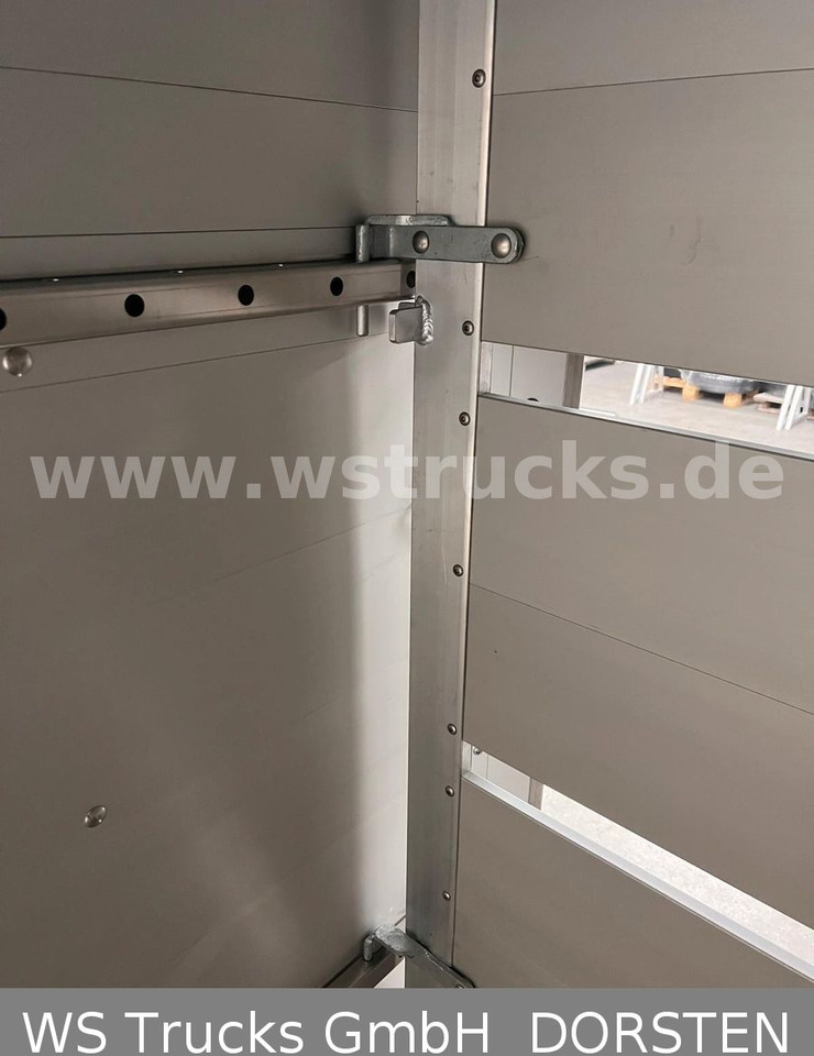 شاحنة نقل المواشي مقطورة WST Edition B Plus 4018 Vieh 3.500kg Festes Dach: صور 12