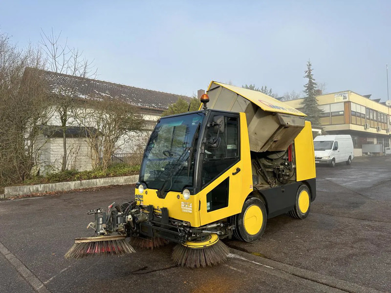 Diversen MFH 2500 Kehrmaschine Klima 3 Besen AEBI MATEC MFH 2500 Kehrmaschine Klima 3 Besen - كناسة المناطق الصناعية: صور 3 Diversen MFH 2500 Kehrmaschine Klima 3 Besen AEBI MATEC MFH 2500 Kehrmaschine Klima 3 Besen - كناسة المناطق الصناعية: صور 3