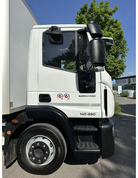 مبردة شاحنة Iveco EuroCargo 140 140-250 Tiefkühl Multitemp: صور 14