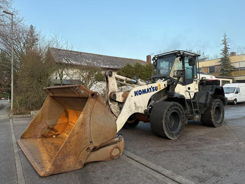 Komatsu WA 320-8 Klappsch. Hochlader WAAGE Schutzbel. Klim WA 320-8 Klappsch. Hochlader WAAGE Schutzbel. Klima - اللودر بعجل: صور 2 Komatsu WA 320-8 Klappsch. Hochlader WAAGE Schutzbel. Klim WA 320-8 Klappsch. Hochlader WAAGE Schutzbel. Klima - اللودر بعجل: صور 2