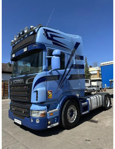 Scania R500 V8 MEGA Topline Intarder Euro5 - شاحنة جرار: صور 4 Scania R500 V8 MEGA Topline Intarder Euro5 - شاحنة جرار: صور 4