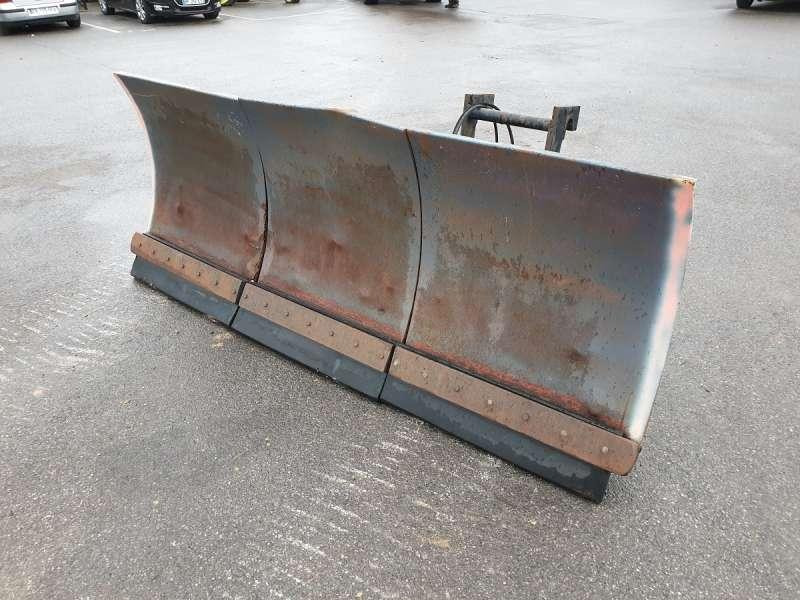 Avec Lame d'Usure Caoutchouc - كاسحة ثلوج: صور 4 Avec Lame d'Usure Caoutchouc - كاسحة ثلوج: صور 4