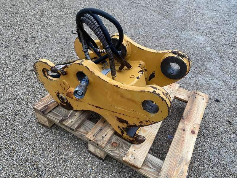 LIEBHERR SW33 - origine Liebherr 308 - وصلة الربط للمعدات المعلقة - آلات البناء: صور 1 LIEBHERR SW33 - origine Liebherr 308 - وصلة الربط للمعدات المعلقة - آلات البناء: صور 1