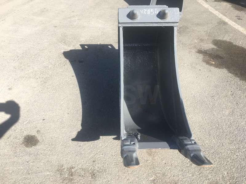 MECALAC 350mm - séries 8 / 10 / 11 / 12 - بكت حفار: صور 4 MECALAC 350mm - séries 8 / 10 / 11 / 12 - بكت حفار: صور 4