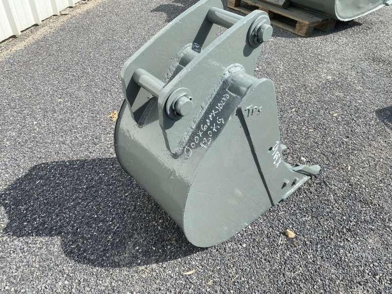 VOLVO BL71 - 450mm - بكت حفار - آلات البناء: صور 5 VOLVO BL71 - 450mm - بكت حفار - آلات البناء: صور 5
