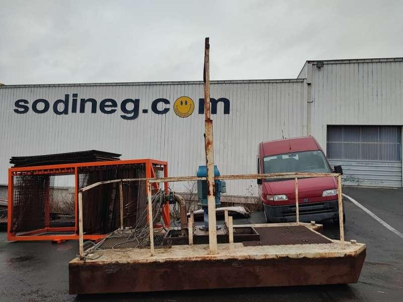 WEBER POMPE FLOTTANTE - معدات البناء: صور 3 WEBER POMPE FLOTTANTE - معدات البناء: صور 3