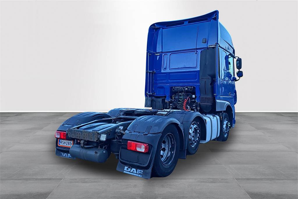 DAF XF 510 - شاحنة جرار: صور 5 DAF XF 510 - شاحنة جرار: صور 5