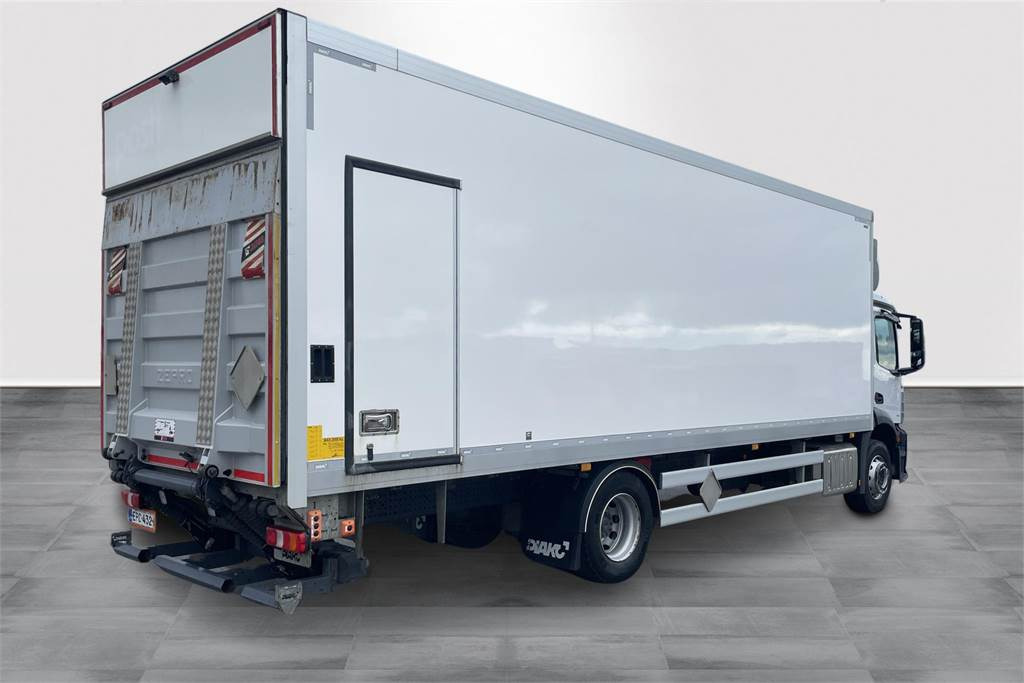 Mercedes-Benz Actros 1827 4x2 8,7m umpikori+PL nostin - متساوي شاحنة: صور 3 Mercedes-Benz Actros 1827 4x2 8,7m umpikori+PL nostin - متساوي شاحنة: صور 3