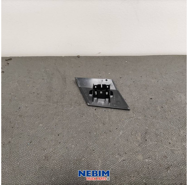 Volvo Volvo - 21413775 - Deksel - قطع الغيار: صور 2 Volvo Volvo - 21413775 - Deksel - قطع الغيار: صور 2