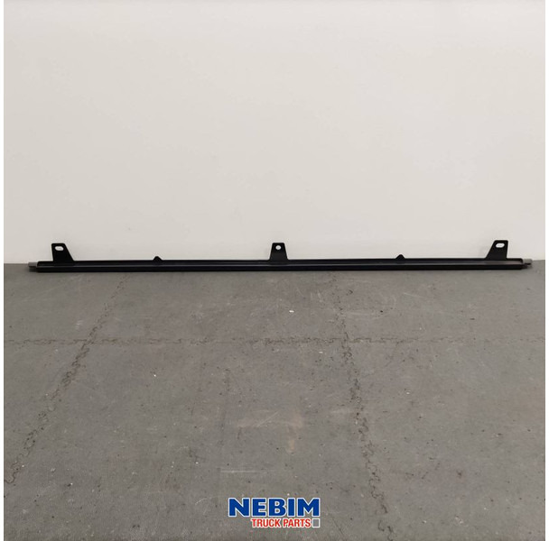 Volvo Volvo - 21495267 - Bumperspoiler FH4 / FM4 midden - قطع الغيار: صور 2 Volvo Volvo - 21495267 - Bumperspoiler FH4 / FM4 midden - قطع الغيار: صور 2