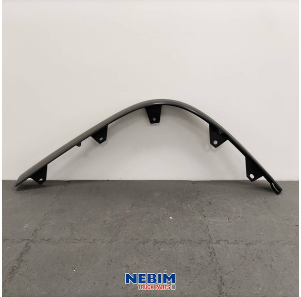 Volvo Volvo - 21495268 - Bumperspoiler FH4/5 / FM4/5 rechts - قطع الغيار: صور 1 Volvo Volvo - 21495268 - Bumperspoiler FH4/5 / FM4/5 rechts - قطع الغيار: صور 1