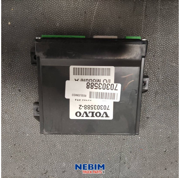 Volvo Volvo - 70303588 - Regeleenheid - قطع الغيار - شاحنة: صور 2 Volvo Volvo - 70303588 - Regeleenheid - قطع الغيار - شاحنة: صور 2