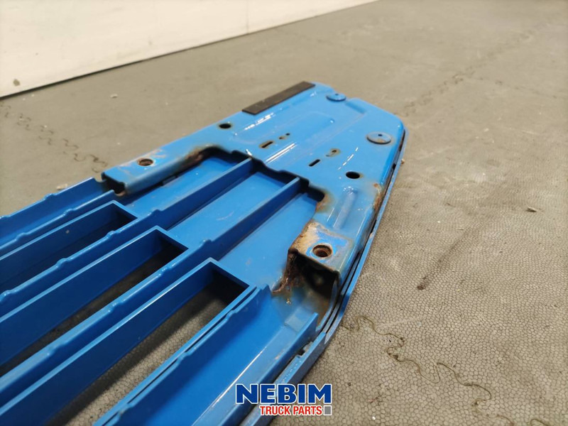 Volvo Volvo - 82208512 - Treeplank FH4 boven compleet - قطع الغيار: صور 4 Volvo Volvo - 82208512 - Treeplank FH4 boven compleet - قطع الغيار: صور 4