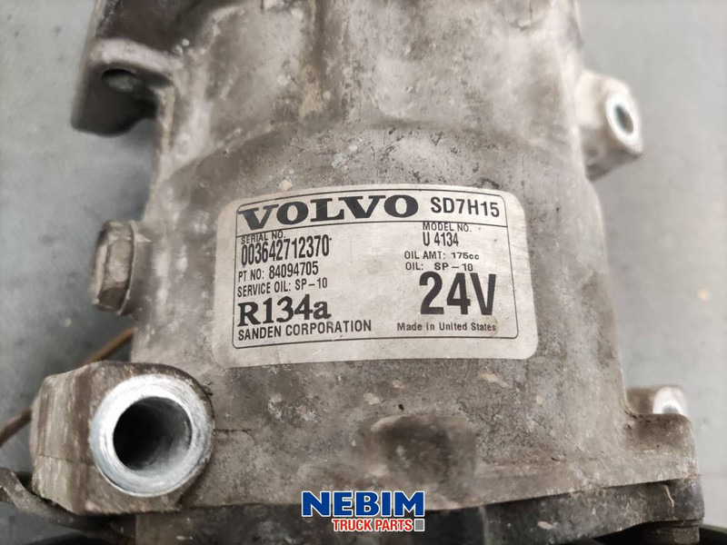 Volvo Volvo - 84094705 - Airco compressor FH4 - قطع الغيار - شاحنة: صور 4 Volvo Volvo - 84094705 - Airco compressor FH4 - قطع الغيار - شاحنة: صور 4