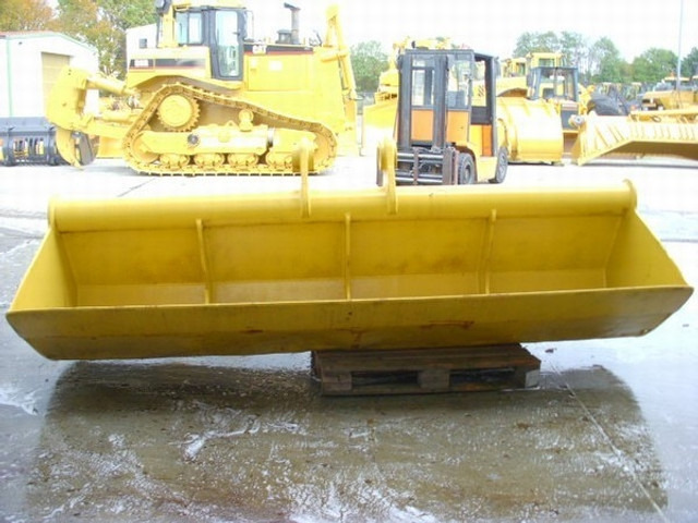 Cat (25) 3.50 m Grabenlöffel / ditch-cleaning-bucket - ملحقات - آلات البناء: صور 2 Cat (25) 3.50 m Grabenlöffel / ditch-cleaning-bucket - ملحقات - آلات البناء: صور 2