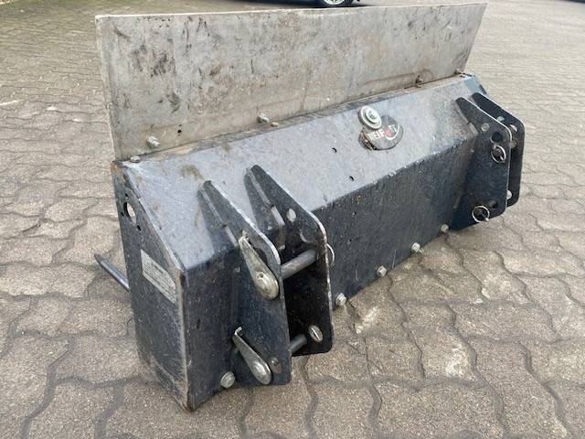 Iseki TM 3267 AHL K (12005269) إيجار Iseki TM 3267 AHL K (12005269): صور 19 Iseki TM 3267 AHL K (12005269) إيجار Iseki TM 3267 AHL K (12005269): صور 19