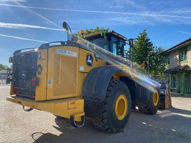 John Deere 744 P MIETE / RENTAL (12002126) - اللودر بعجل: صور 5 John Deere 744 P MIETE / RENTAL (12002126) - اللودر بعجل: صور 5