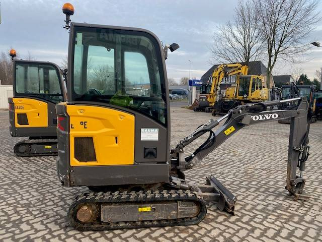 Volvo EC 18 E MIETE / RENTAL (12001517) - حفارة مصغرة: صور 5 Volvo EC 18 E MIETE / RENTAL (12001517) - حفارة مصغرة: صور 5