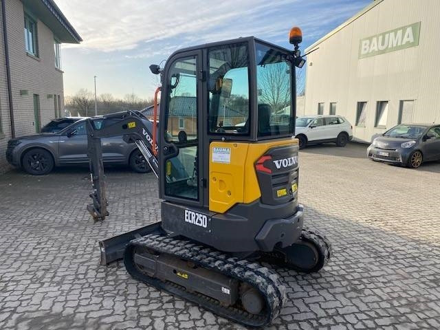 Volvo ECR 25 D MIETE / RENTAL (12001505) - حفارة مصغرة: صور 3 Volvo ECR 25 D MIETE / RENTAL (12001505) - حفارة مصغرة: صور 3