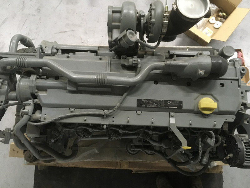 Deutz BF6M1013-25T3R NEW - آلات البناء: صور 5 Deutz BF6M1013-25T3R NEW - آلات البناء: صور 5
