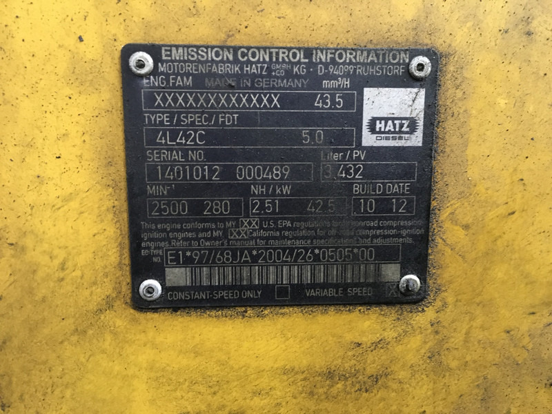 Hatz 4L42C USED - آلات البناء: صور 5 Hatz 4L42C USED - آلات البناء: صور 5
