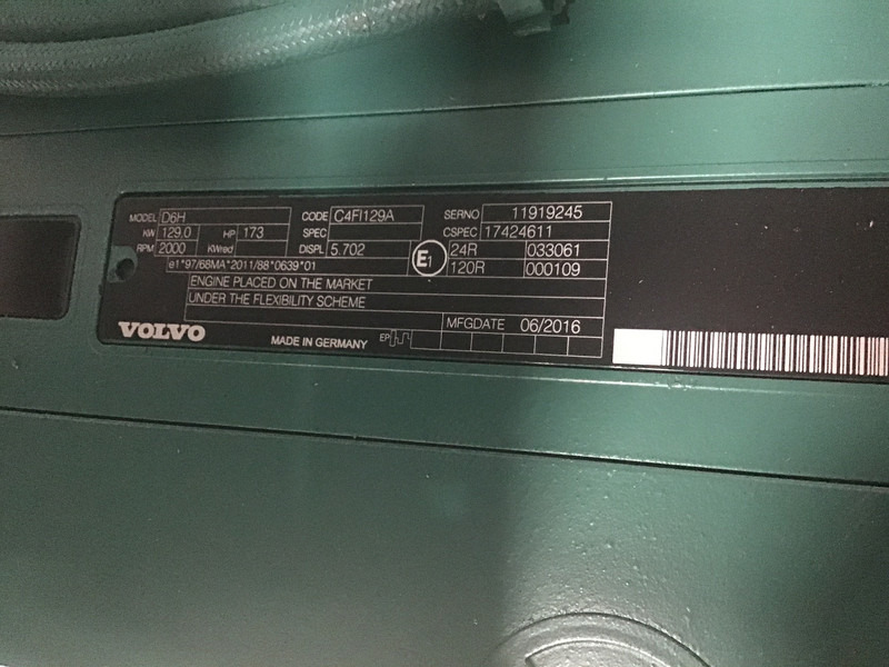 Volvo D6H NEW - آلات البناء: صور 5 Volvo D6H NEW - آلات البناء: صور 5