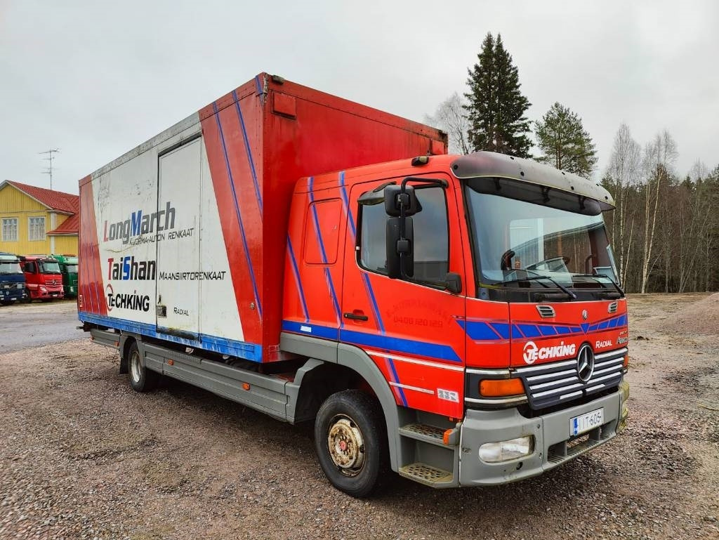 Mercedes-Benz Atego 1023 - بصندوق مغلق شاحنة: صور 2 Mercedes-Benz Atego 1023 - بصندوق مغلق شاحنة: صور 2