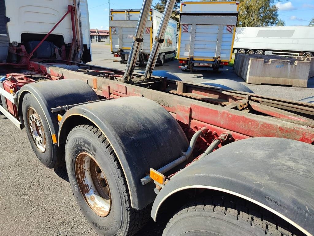 قلابات Volvo FH 16 750: صور 10