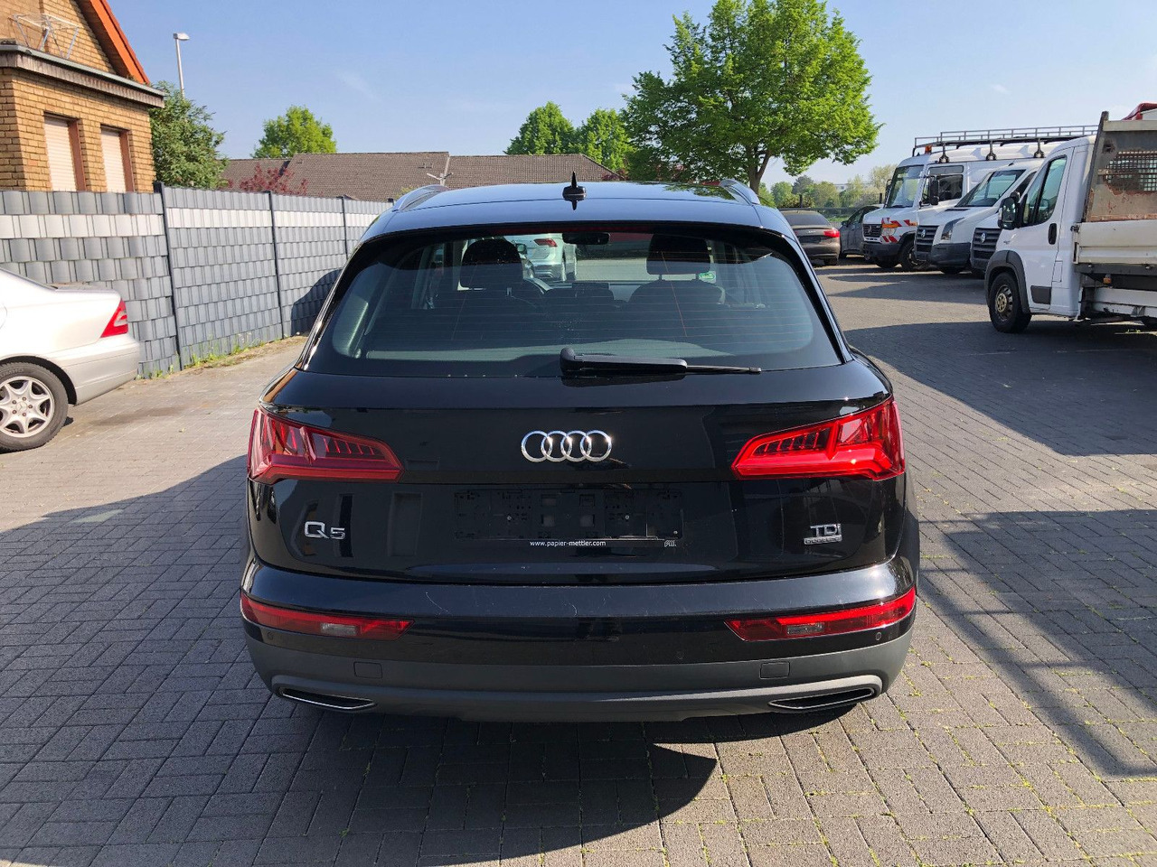 Audi Q5 quattro 2.0 TDI, Automatik - سيارة دفع رباعي: صور 5 Audi Q5 quattro 2.0 TDI, Automatik - سيارة دفع رباعي: صور 5