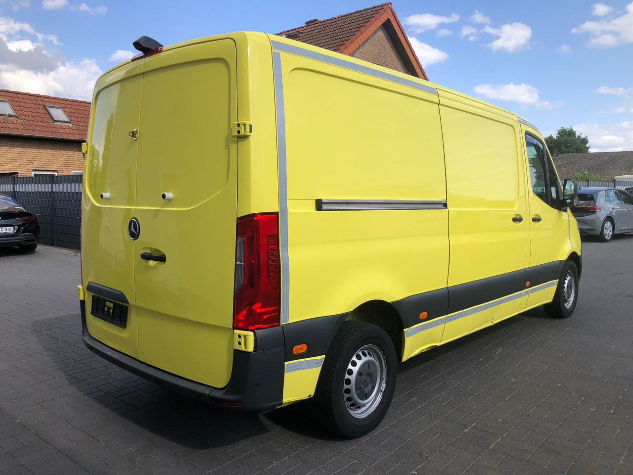 Mercedes-Benz Sprinter 314 CDI - كرفان فان: صور 5 Mercedes-Benz Sprinter 314 CDI - كرفان فان: صور 5