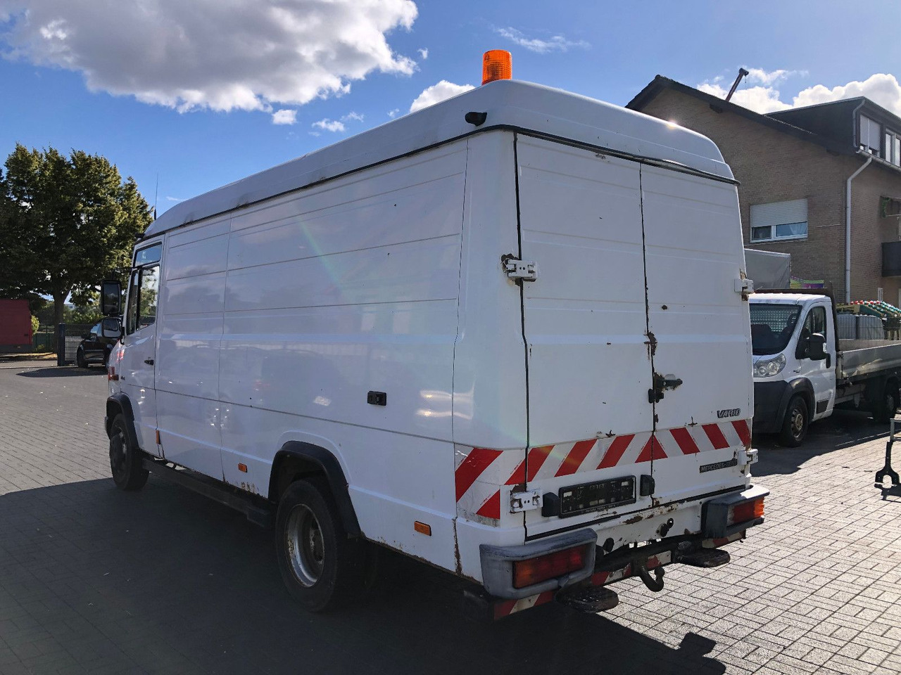 Mercedes-Benz Vario 816 - فان: صور 4 Mercedes-Benz Vario 816 - فان: صور 4