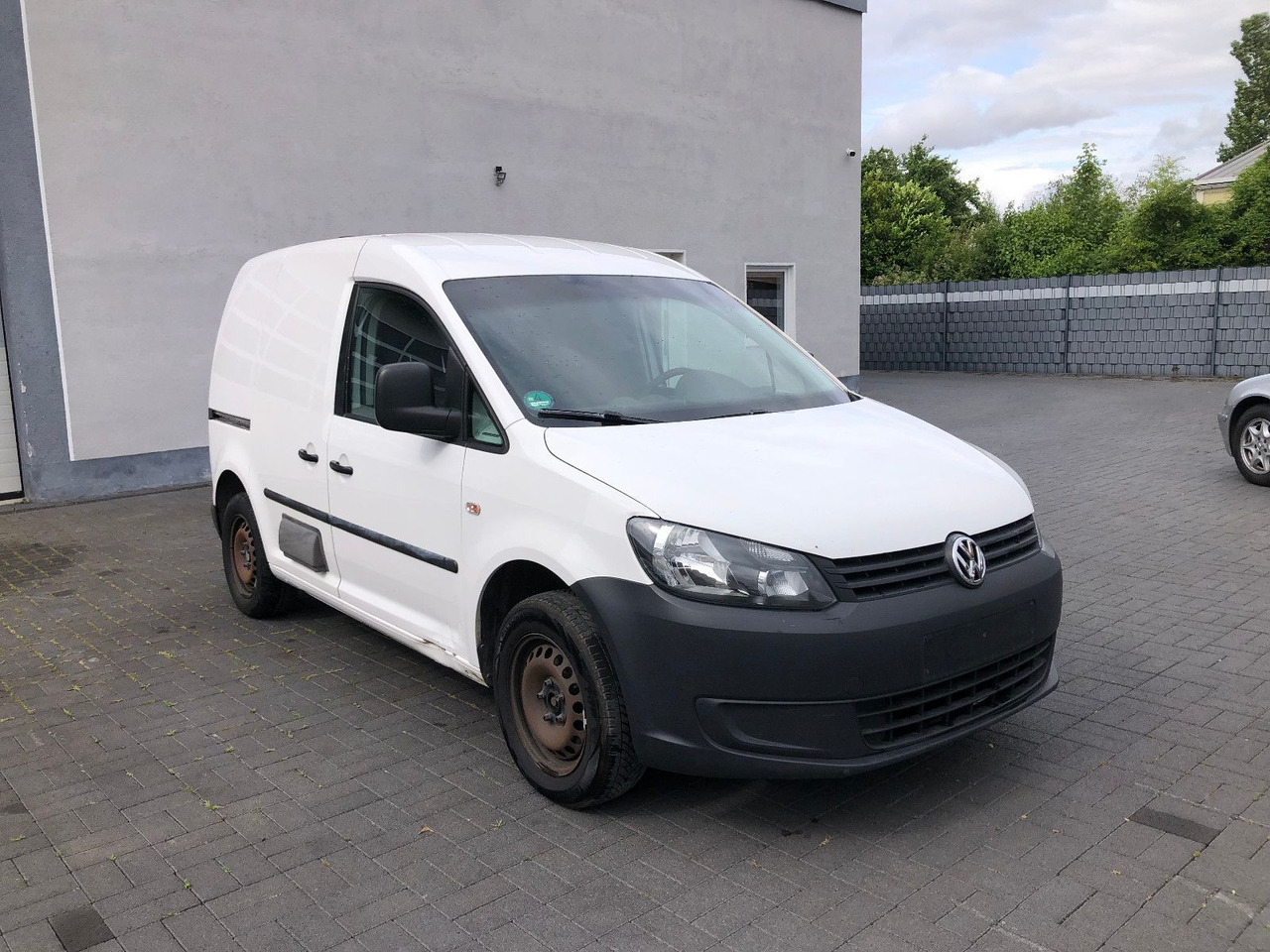 Volkswagen Caddy 1.6 TDi EcoProfi, Klima - فان المدمجة: صور 1 Volkswagen Caddy 1.6 TDi EcoProfi, Klima - فان المدمجة: صور 1
