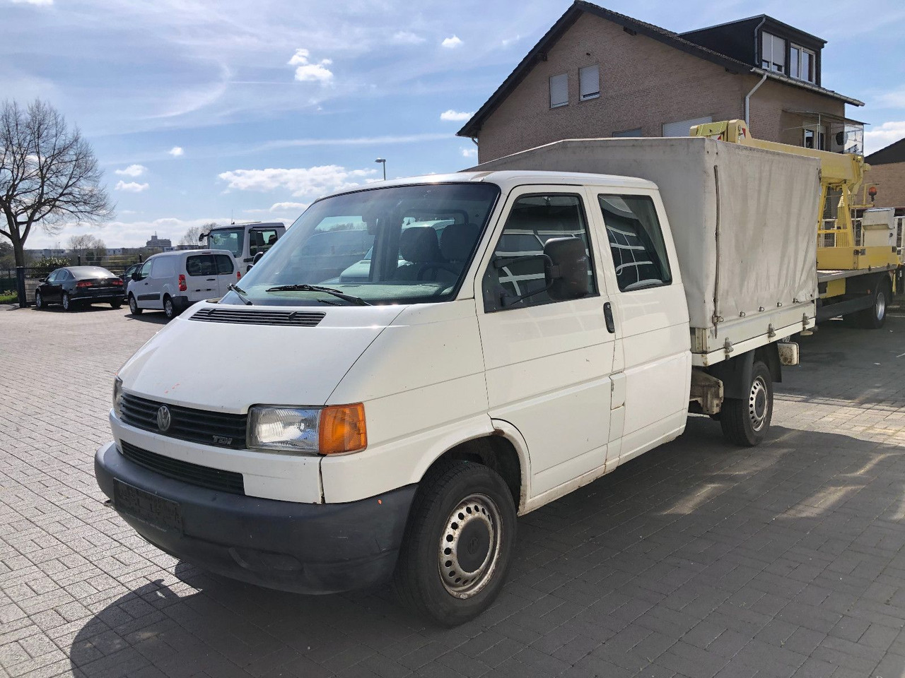 Volkswagen T4 - 2.5 TDI Grüne Plakette - الشاحنات الصغيرة ستائر, الشاحنات الصغيرة كابينة مزدوجة: صور 3 Volkswagen T4 - 2.5 TDI Grüne Plakette - الشاحنات الصغيرة ستائر, الشاحنات الصغيرة كابينة مزدوجة: صور 3