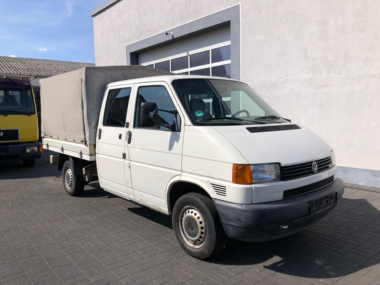 Volkswagen T4 - 2.5 TDI Grüne Plakette - الشاحنات الصغيرة ستائر, الشاحنات الصغيرة كابينة مزدوجة: صور 1 Volkswagen T4 - 2.5 TDI Grüne Plakette - الشاحنات الصغيرة ستائر, الشاحنات الصغيرة كابينة مزدوجة: صور 1