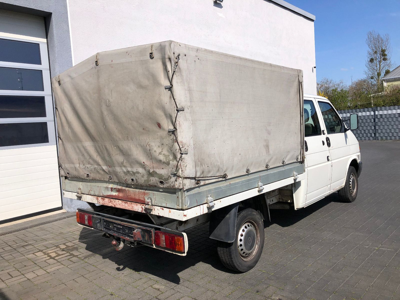Volkswagen T4 - 2.5 TDI Grüne Plakette - الشاحنات الصغيرة ستائر, الشاحنات الصغيرة كابينة مزدوجة: صور 2 Volkswagen T4 - 2.5 TDI Grüne Plakette - الشاحنات الصغيرة ستائر, الشاحنات الصغيرة كابينة مزدوجة: صور 2