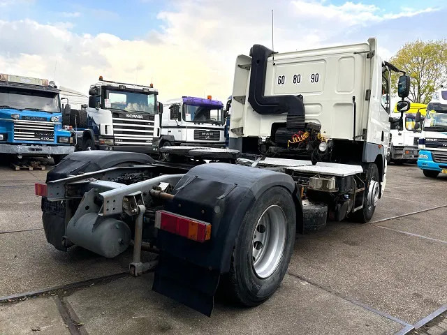 DAF CF 85.410 4x2 SLEEPERCAB (ZF16 MANUAL GEARBOX / EURO 5 / AIRCONDITIONING) - شاحنة جرار: صور 3 DAF CF 85.410 4x2 SLEEPERCAB (ZF16 MANUAL GEARBOX / EURO 5 / AIRCONDITIONING) - شاحنة جرار: صور 3