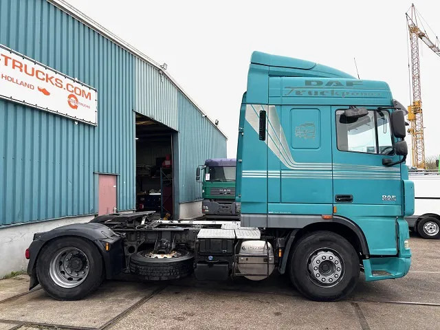 DAF XF 105.460 ATE SPACECAB (EURO 5 / ZF MANUAL GEARBOX / P.T.O. / AIRCONDITIONING / FRIDGE UNDER BED / ETC.) - شاحنة جرار: صور 4 DAF XF 105.460 ATE SPACECAB (EURO 5 / ZF MANUAL GEARBOX / P.T.O. / AIRCONDITIONING / FRIDGE UNDER BED / ETC.) - شاحنة جرار: صور 4