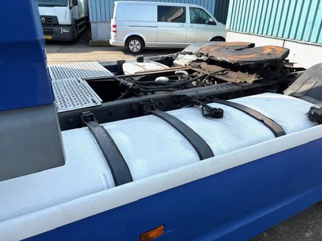 شاحنة جرار DAF XF 105.460 ATE SPACECAB (ZF16 MANUAL GEARBOX / HYDRAULIC KIT / P.T.O. / ADR-VLG / FULL SPOILERSET / FRIDGE): صور 12