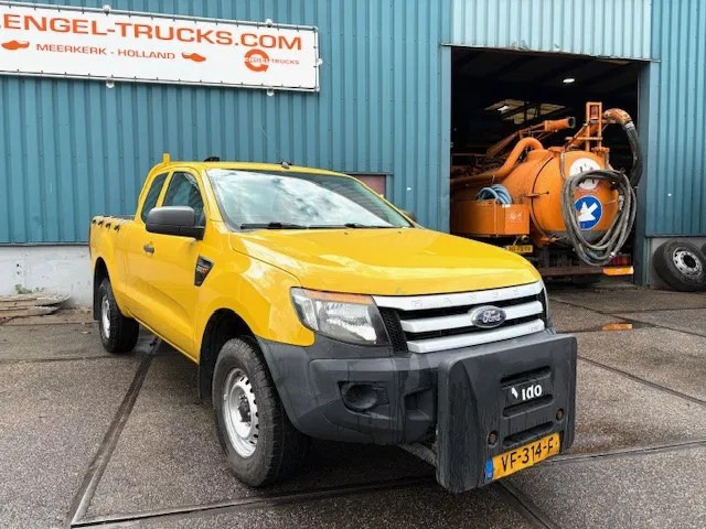 Ford Ranger 2.2TDCI 4x4 SUPERCAB PICK-UP (6 GEARS MANUAL GEARBOX / AIRCONDITIONING / ETC!!) RANGER 2.2TDCI 4x4 SUPERCAB PICK-UP - شاحنة البيك أب: صور 2 Ford Ranger 2.2TDCI 4x4 SUPERCAB PICK-UP (6 GEARS MANUAL GEARBOX / AIRCONDITIONING / ETC!!) RANGER 2.2TDCI 4x4 SUPERCAB PICK-UP - شاحنة البيك أب: صور 2