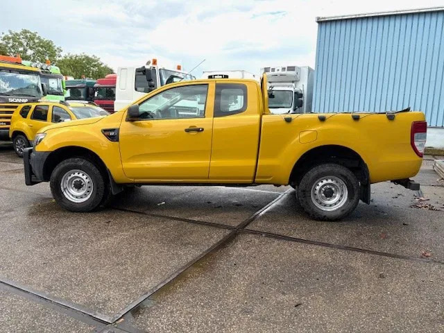 Ford Ranger 2.2TDCI 4x4 SUPERCAB PICK-UP (APK/TUV 11-2026!) (6 GEARS MANUAL GEARBOX / AIRCONDITIONING / ETC!!) RANGER 2.2TDCI 4x4 SUPERCAB P - شاحنة البيك أب: صور 5 Ford Ranger 2.2TDCI 4x4 SUPERCAB PICK-UP (APK/TUV 11-2026!) (6 GEARS MANUAL GEARBOX / AIRCONDITIONING / ETC!!) RANGER 2.2TDCI 4x4 SUPERCAB P - شاحنة البيك أب: صور 5