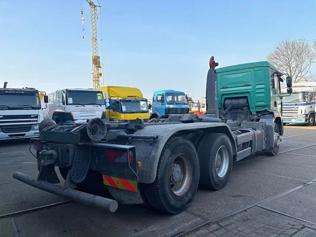 MAN TGA 26.360BB 6x4 FULL STEEL MULTILIFT HOOK-ARM (ZF16 MANUAL GEARBOX / FULL STEEL SUSPENSION / REDUCTION AXLES / AIRCONDITIONING) - شاحنة ذات الخطاف: صور 3 MAN TGA 26.360BB 6x4 FULL STEEL MULTILIFT HOOK-ARM (ZF16 MANUAL GEARBOX / FULL STEEL SUSPENSION / REDUCTION AXLES / AIRCONDITIONING) - شاحنة ذات الخطاف: صور 3