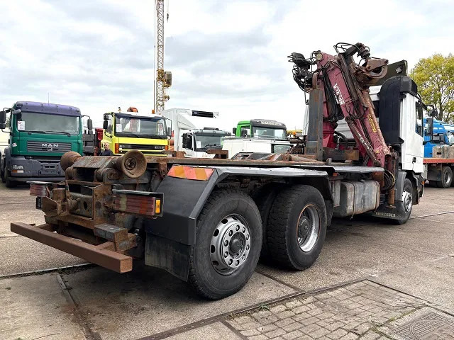 Mercedes-Benz Actros 2540 L 6x2 MP1 WITH V-CRANE & HOOK-ARM SYSTEM (EPS WITH CLUTCH (3 PEDALS) / REDUCTION AXLE / STEEL-/AIR SUSPENSION / P.T. - شاحنة ذات الخطاف, شاحنة كرين: صور 3 Mercedes-Benz Actros 2540 L 6x2 MP1 WITH V-CRANE & HOOK-ARM SYSTEM (EPS WITH CLUTCH (3 PEDALS) / REDUCTION AXLE / STEEL-/AIR SUSPENSION / P.T. - شاحنة ذات الخطاف, شاحنة كرين: صور 3