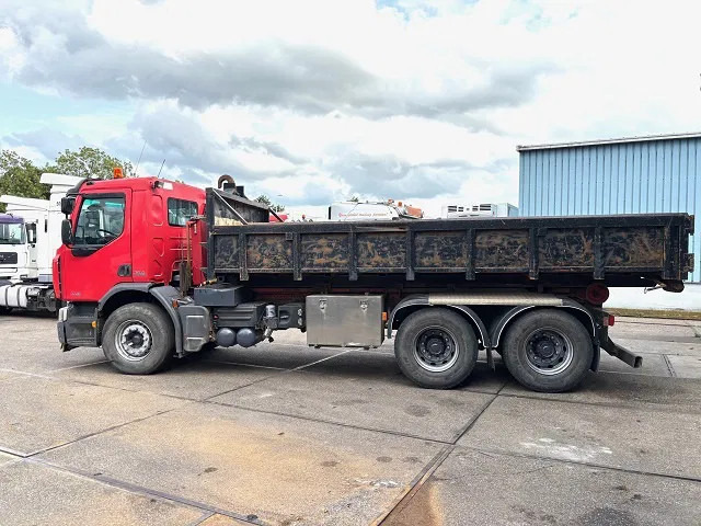 Renault Premium Lander 320DXI 6x4 FULL STEEL CHASSIS WITH MULTILIFT HOOK-ARM SYSTEM (MANUAL GEARBOX / FULL STEEL SUSPENSION / REDUCTION - شاحنة ذات الخطاف: صور 5 Renault Premium Lander 320DXI 6x4 FULL STEEL CHASSIS WITH MULTILIFT HOOK-ARM SYSTEM (MANUAL GEARBOX / FULL STEEL SUSPENSION / REDUCTION - شاحنة ذات الخطاف: صور 5